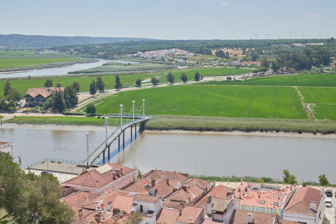 Lightful Refuge On The River Front, By Timecooler Alcácer do Sal Kültér fotó